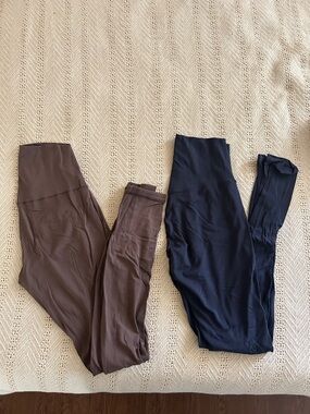 Pair of High-Waist Leggings in Brown and Black aerie small tall!